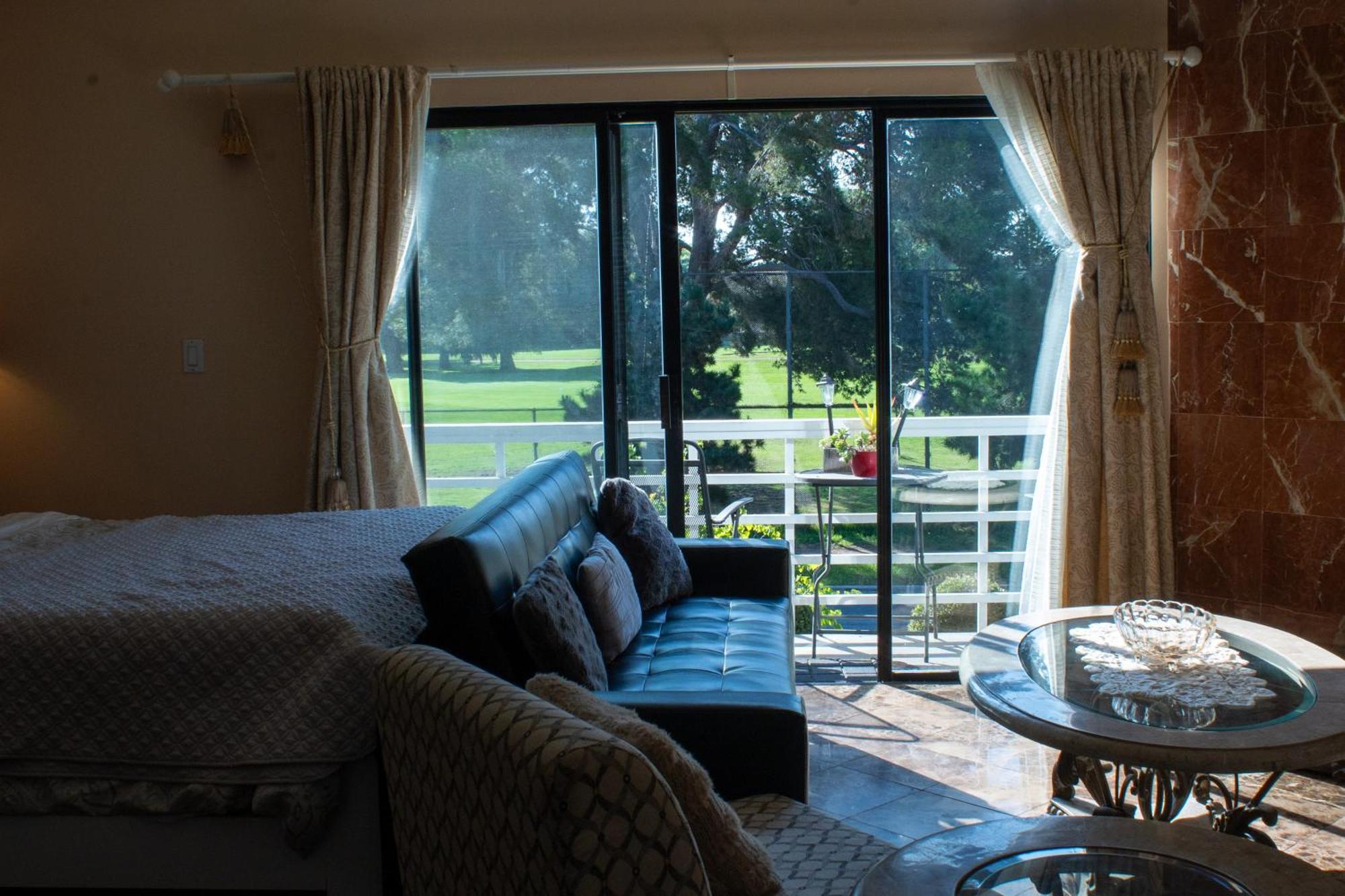Large Luxury Studio With View In ซานตาโมนิกา ภายนอก รูปภาพ